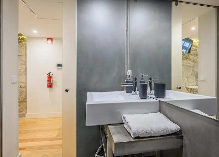 Pwhc Miragaia * Порту