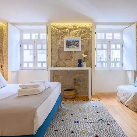 Pwhc Miragaia Apartment Porto