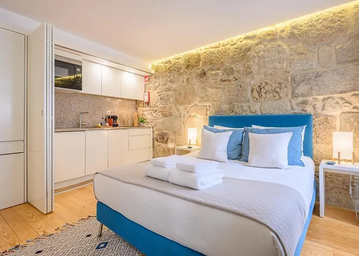 Apartment Pwhc Miragaia