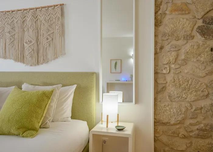 Pwhc Miragaia Apartment Porto